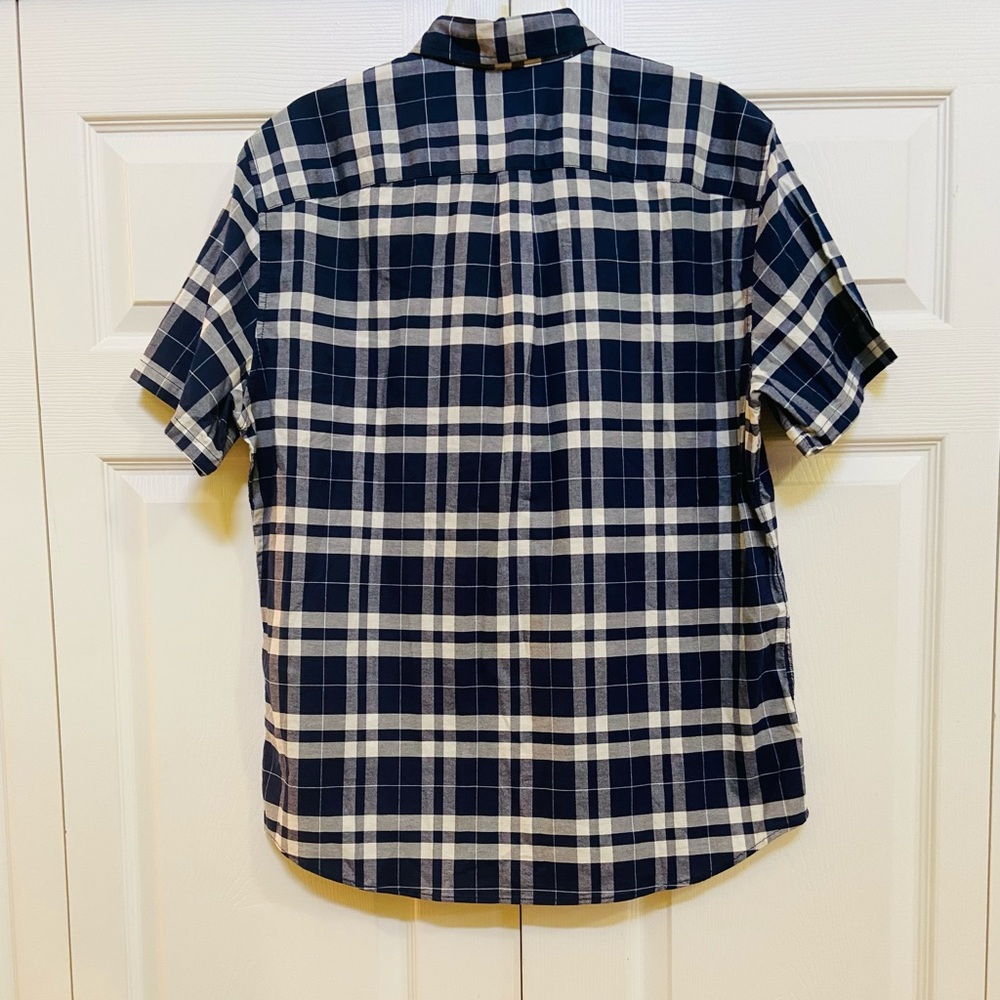 🆕NEW-GAP BLUE PLAID SHORT SLEEVE BUTTON DOWN SHIRT YOU ARE GOING TO LOVE. - Picture 4 of 7